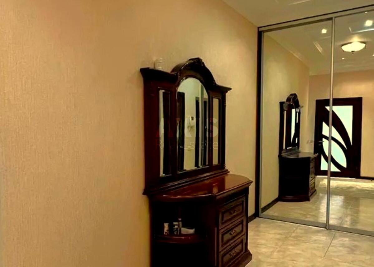 2k apartment bul. Lesi Ukrai'nky 7Б6391515