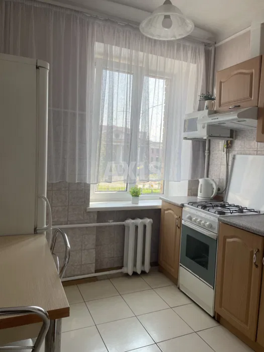 2к квартира бул. Леси Украинки 300