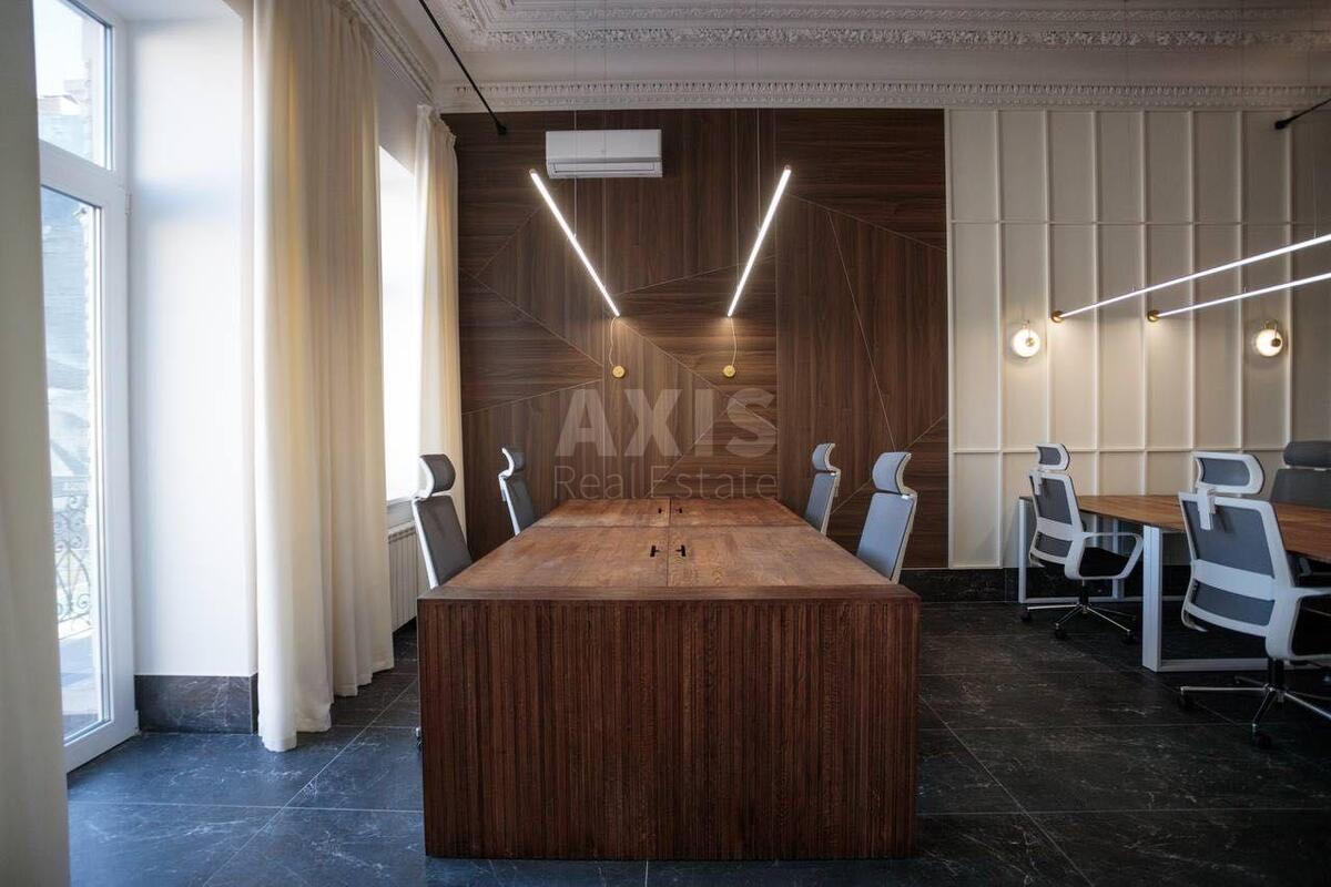Office vul. Velyka Vasyl'kivs'ka 38, 100m20