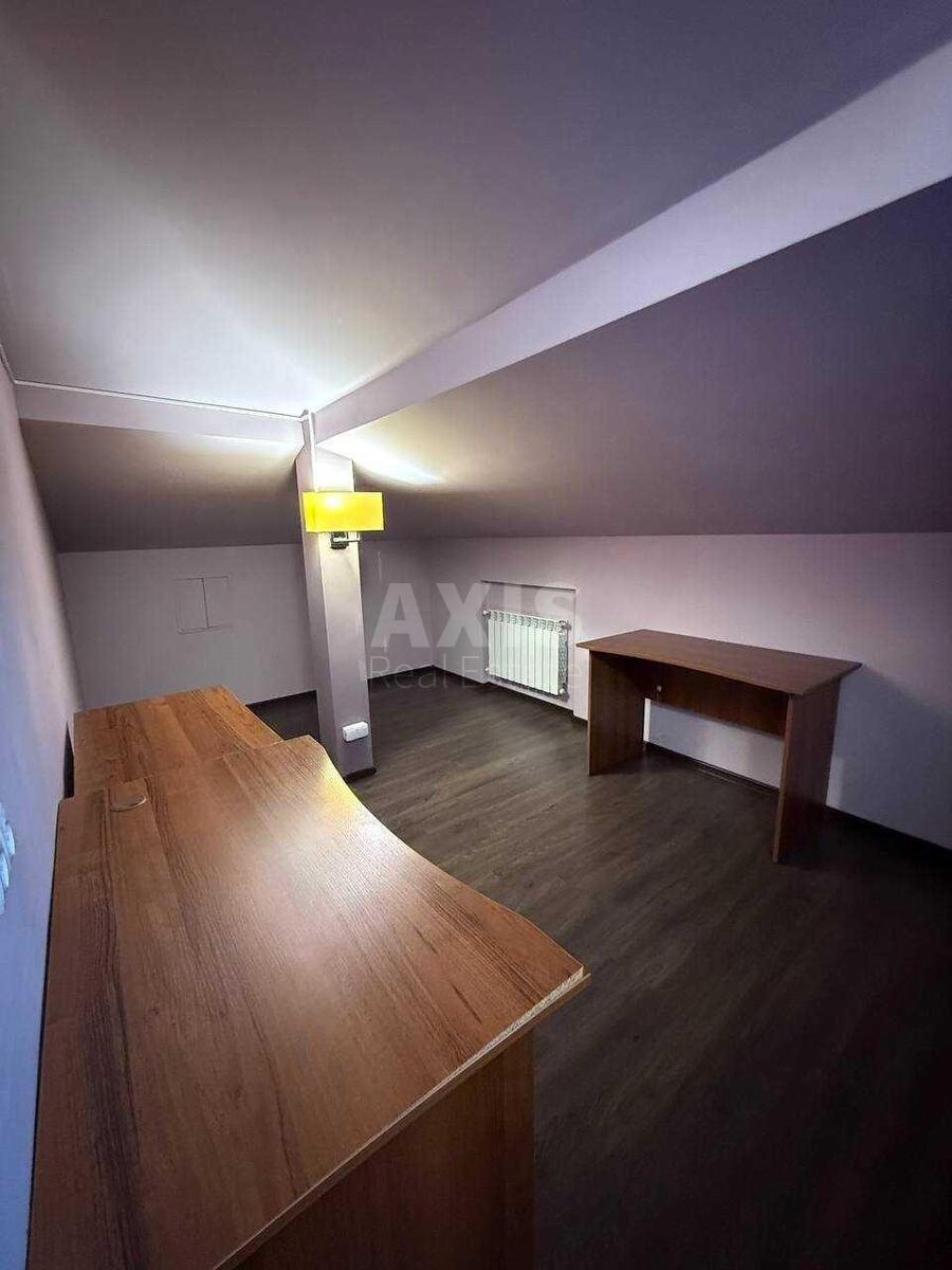 Office vul. Glybochyc'ka 40, 142m22