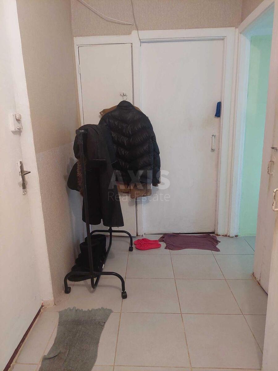2k apartment vul. Mykytenka Ivana 7В571672