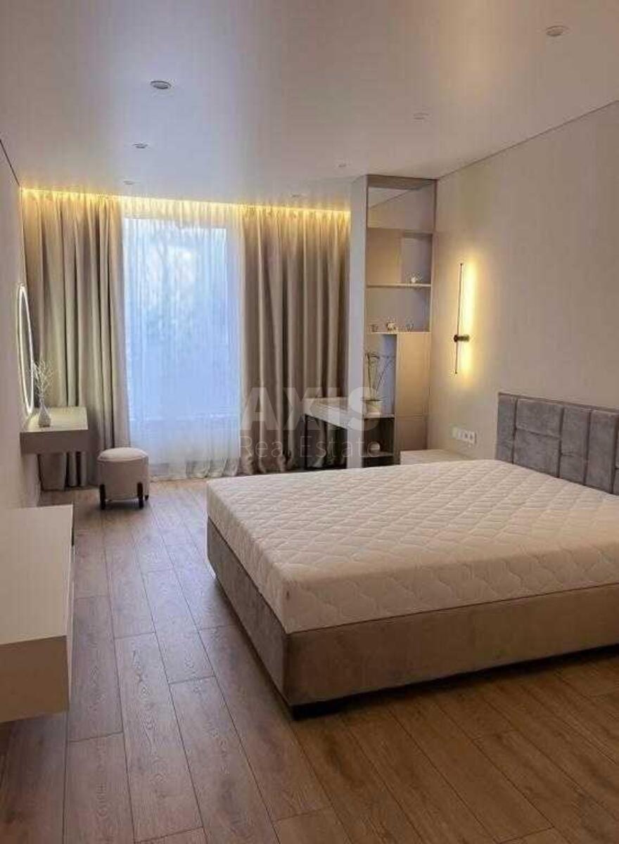 2k apartment vul. Zabolotnogo Akademika 1А4