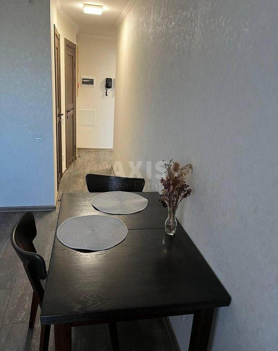 1k apartment vul. Ches'ka 6568062