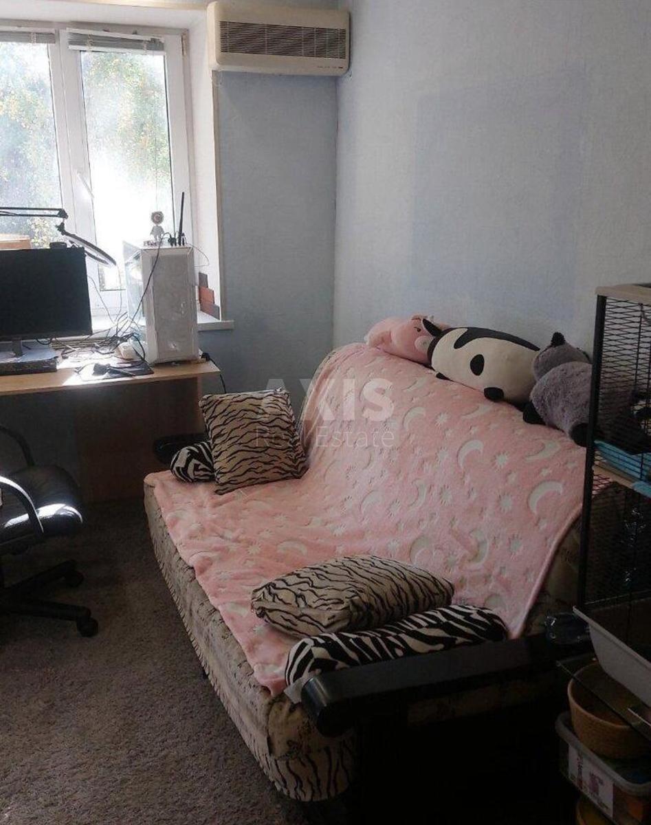 2k apartment vul. Doncja Myhajla 17/469