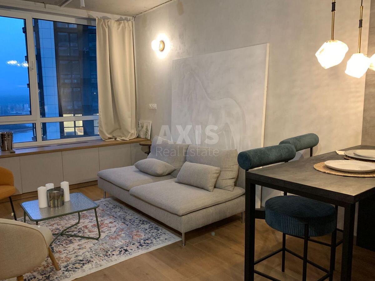 1k apartment nab. Dniprovs'ka 15624929