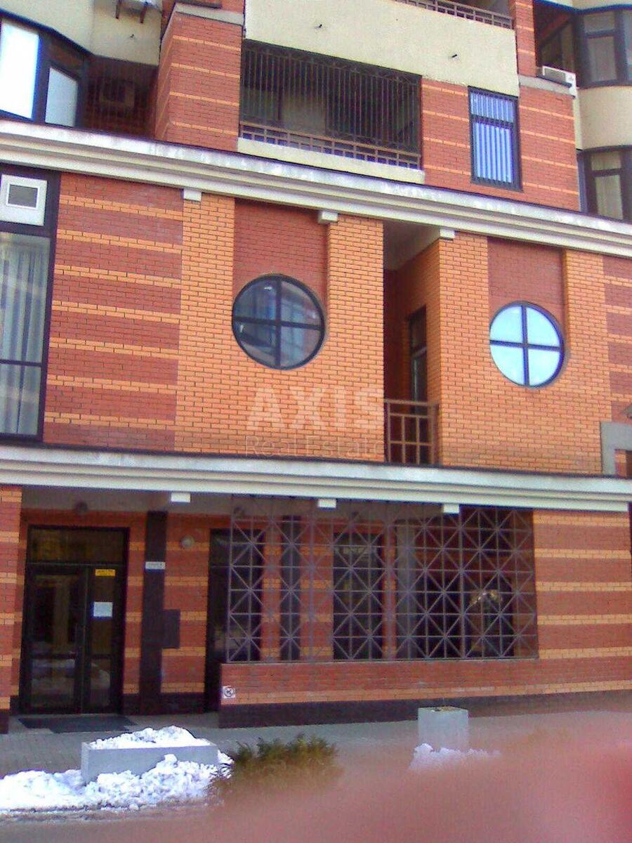 1k apartment bul. Lesi Ukrai'nky 71