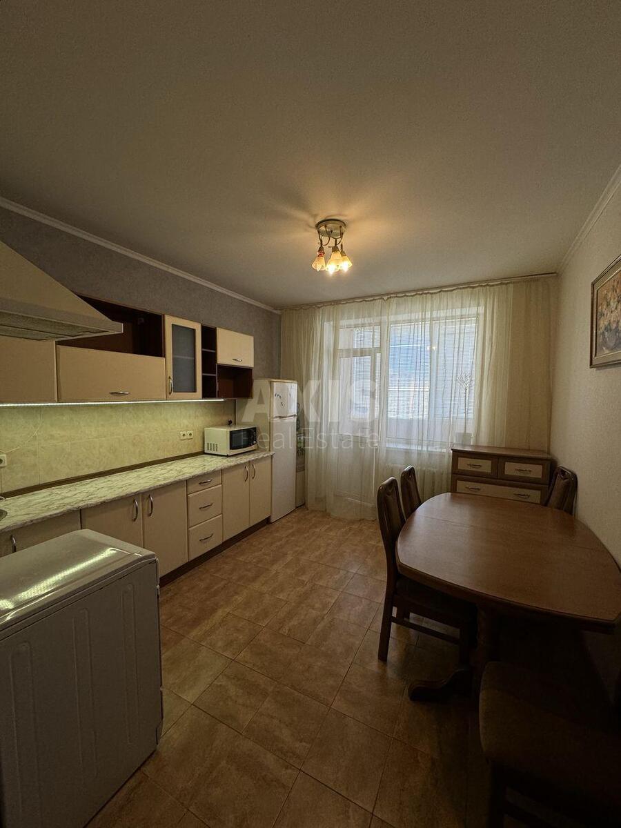 2к квартира ул. Драгоманова 6А62448