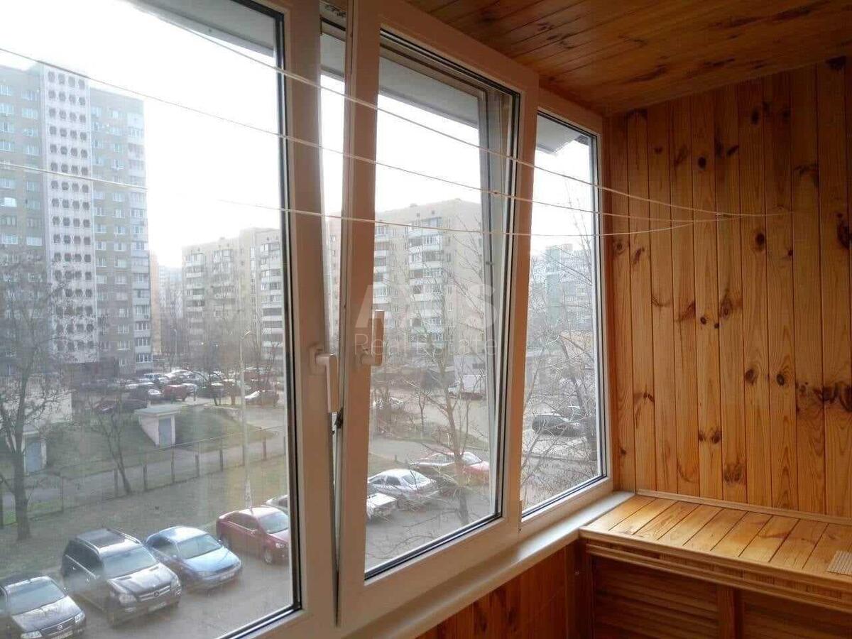 3к квартира ул. Сержа Лифаря 9/615731714