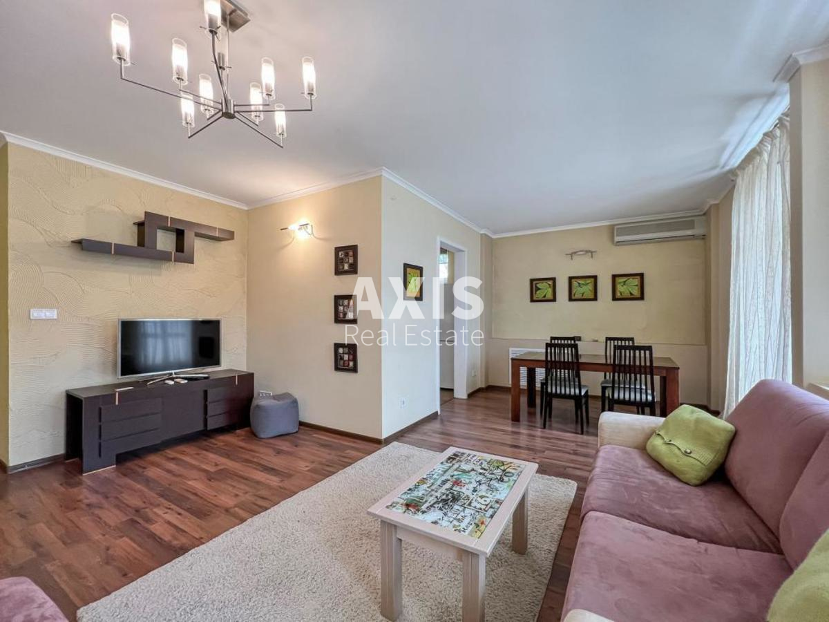 3k apartment vul. Ljuterans'ka 21