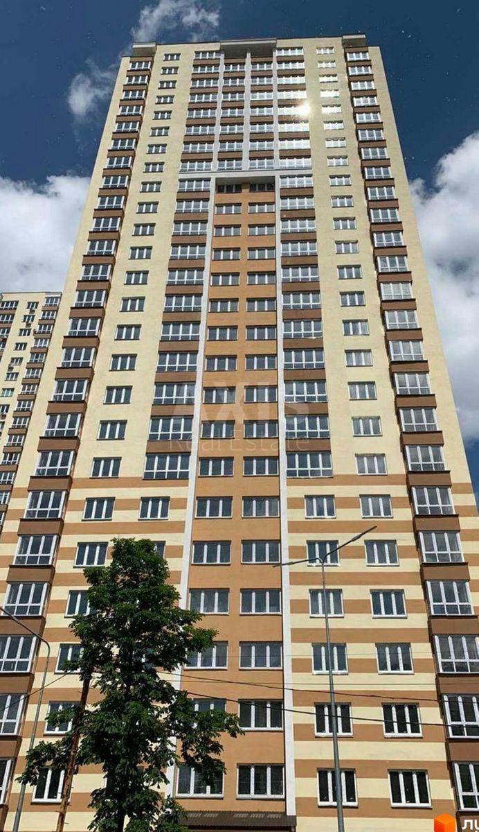 1k apartment vul. Lypy Jurija 6
