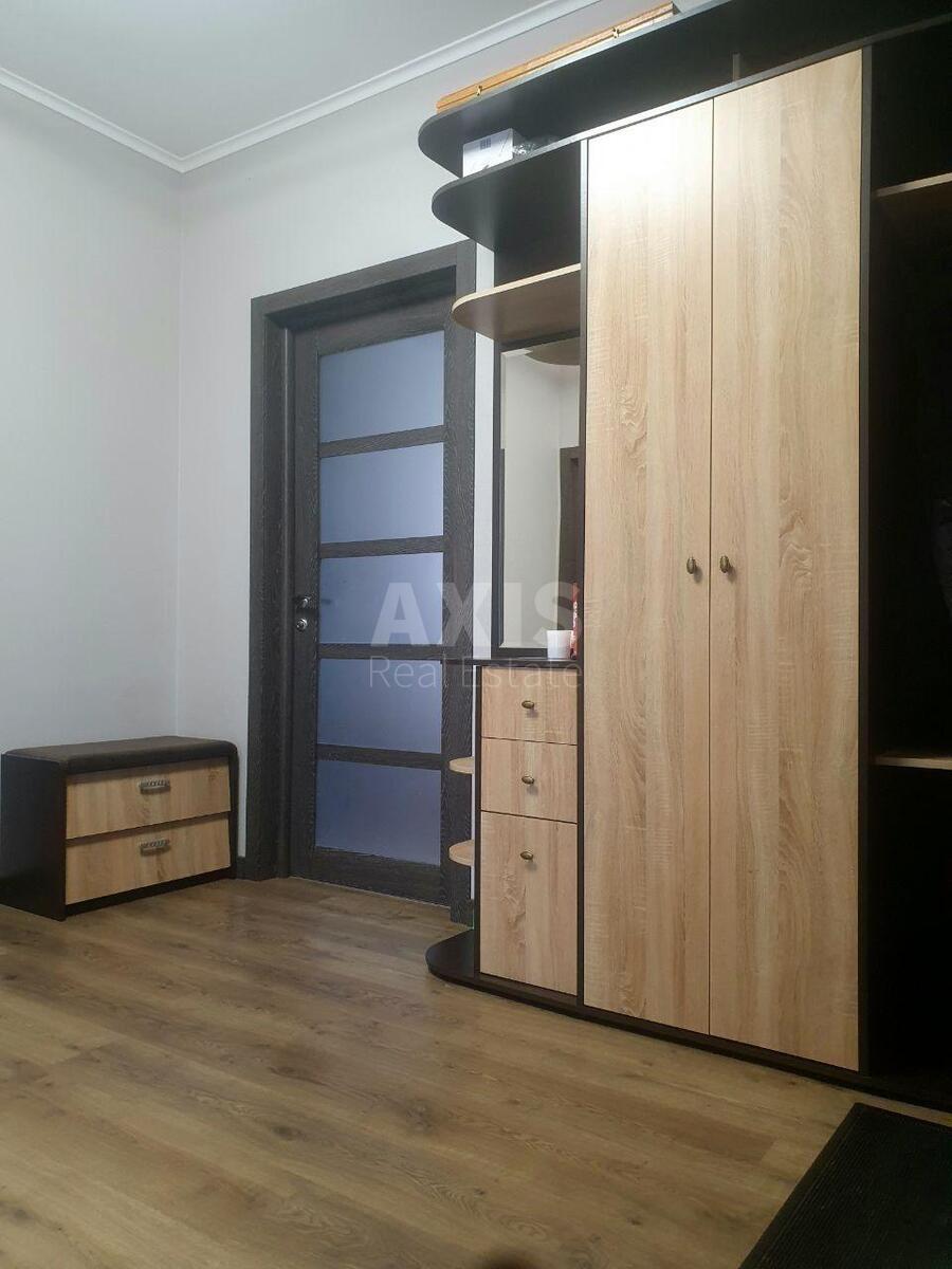 2k apartment vul. Sim'i' Kul'zhenkiv 3316