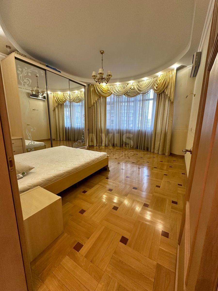 3k apartment vul. Staronavodnyc'ka 6Б1