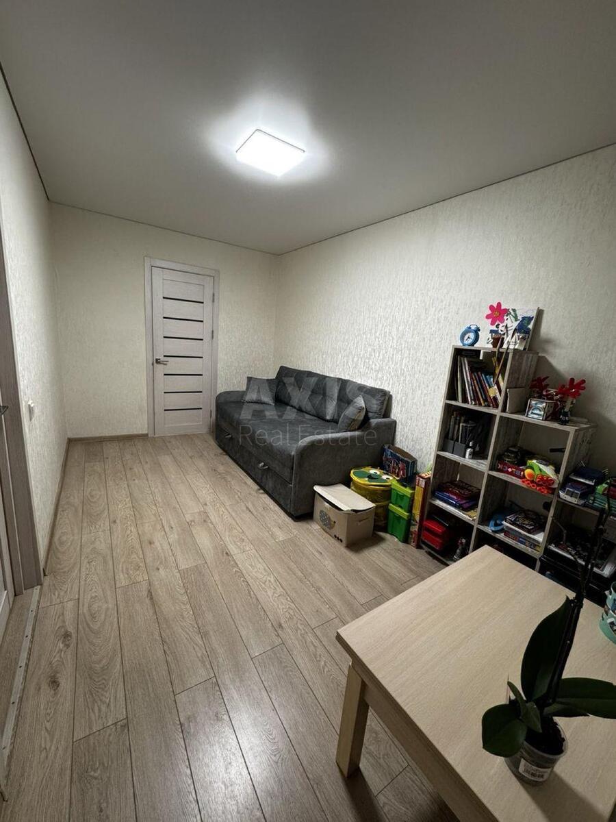 2k apartment vul. Tupoljeva Akademika 17603010