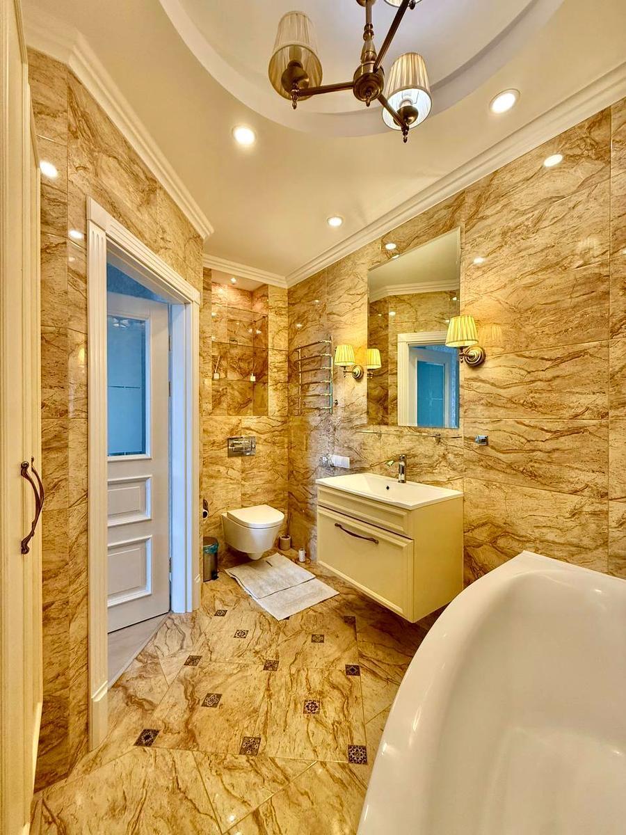 4k apartment vul. Dmytrivs'ka 756387015