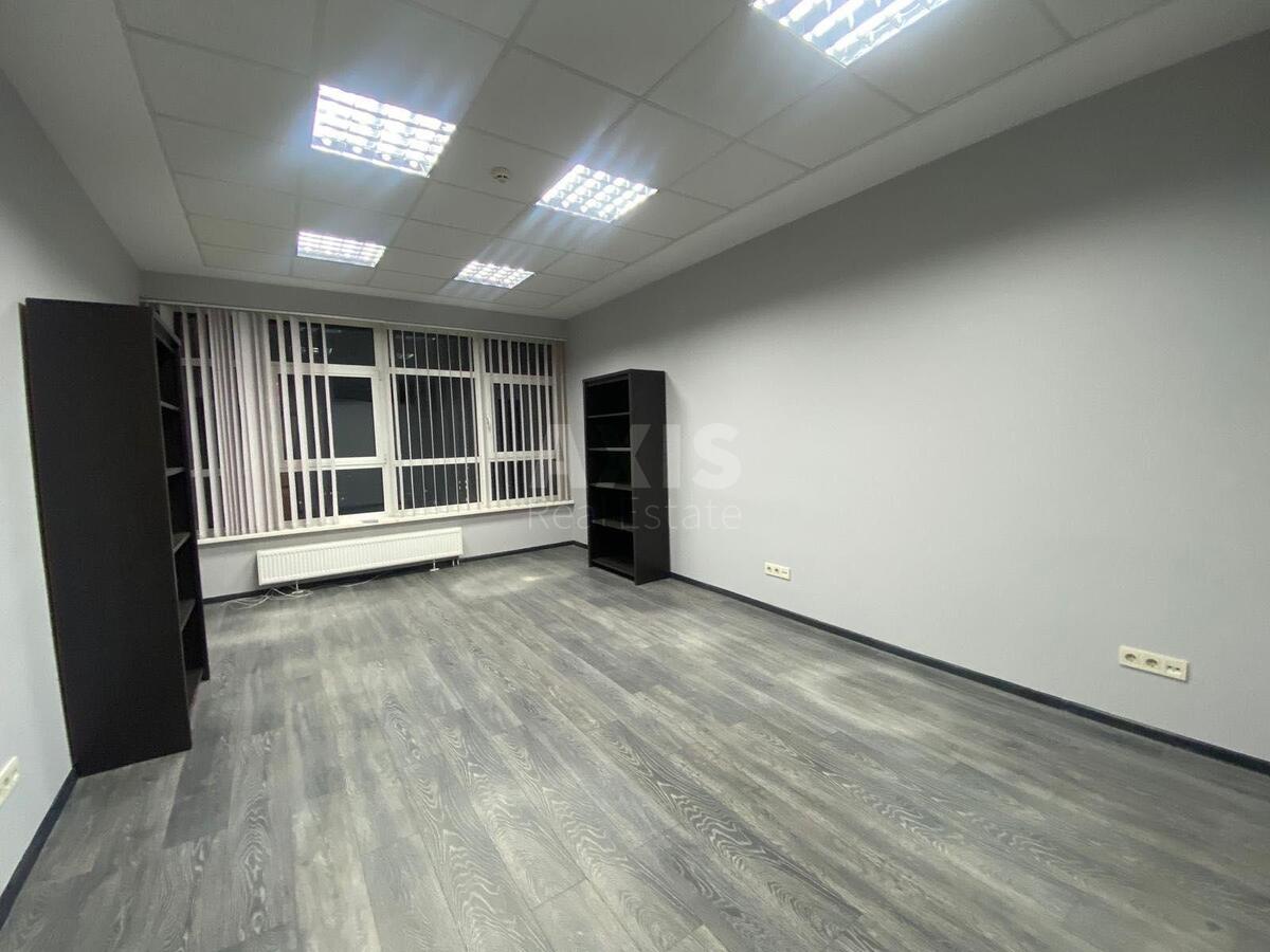 Office uzv. Klovs'kyj 7, 154m2598972