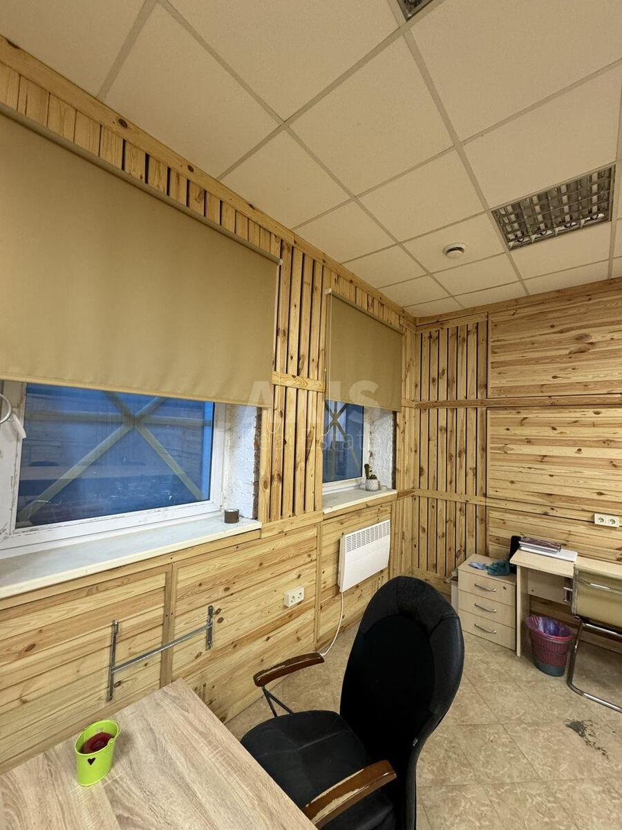 Office vul. Dmytrivs'ka 66А, 64m25