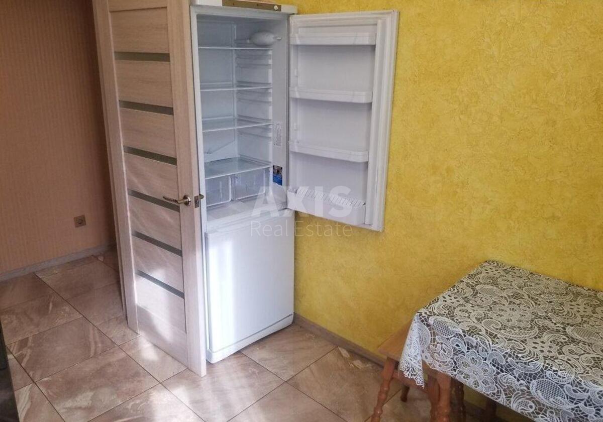 2k apartment vul. Petryc'kogo Anatolija 13601161