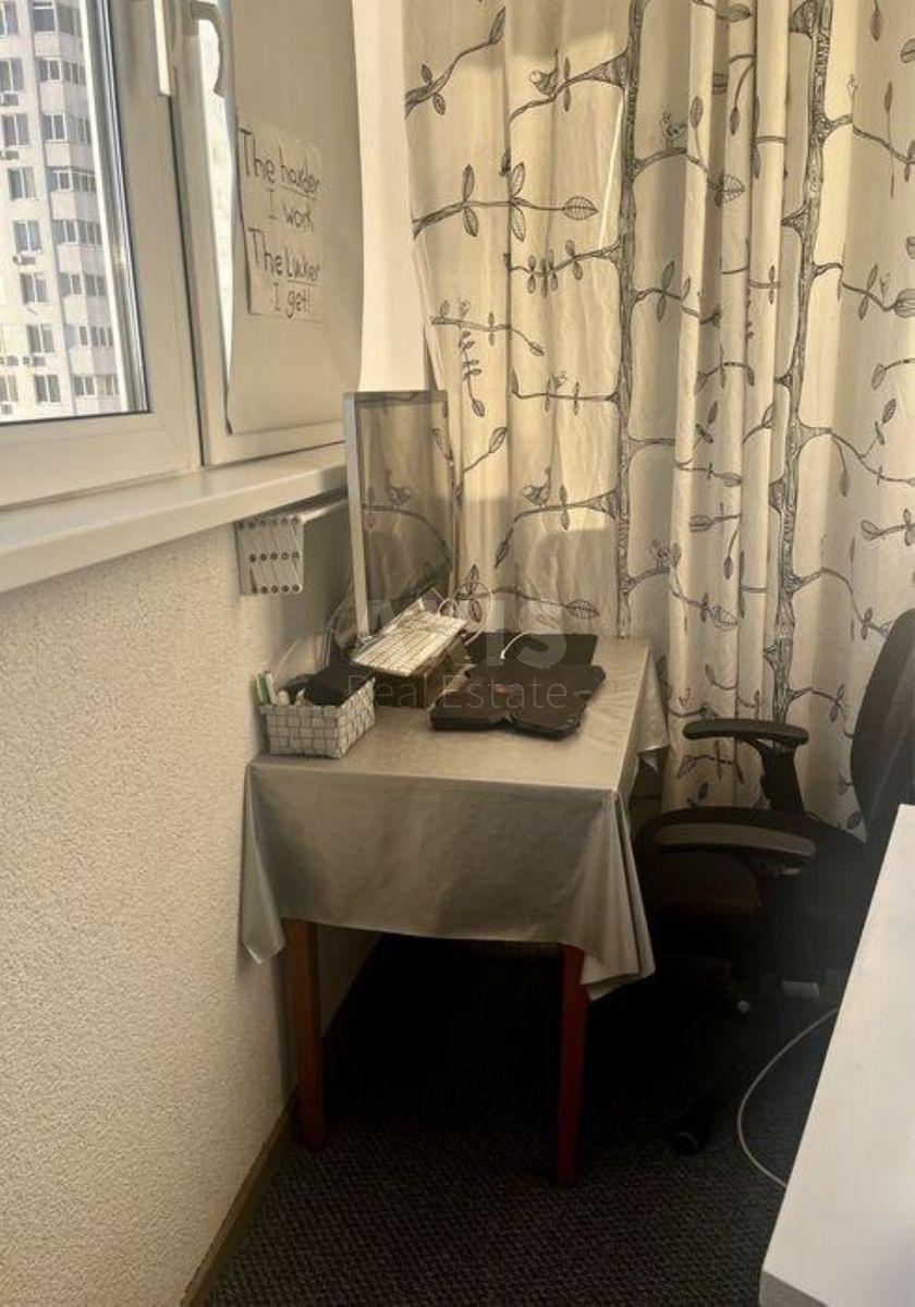 1k apartment vul. Obuhivs'ka 137А0