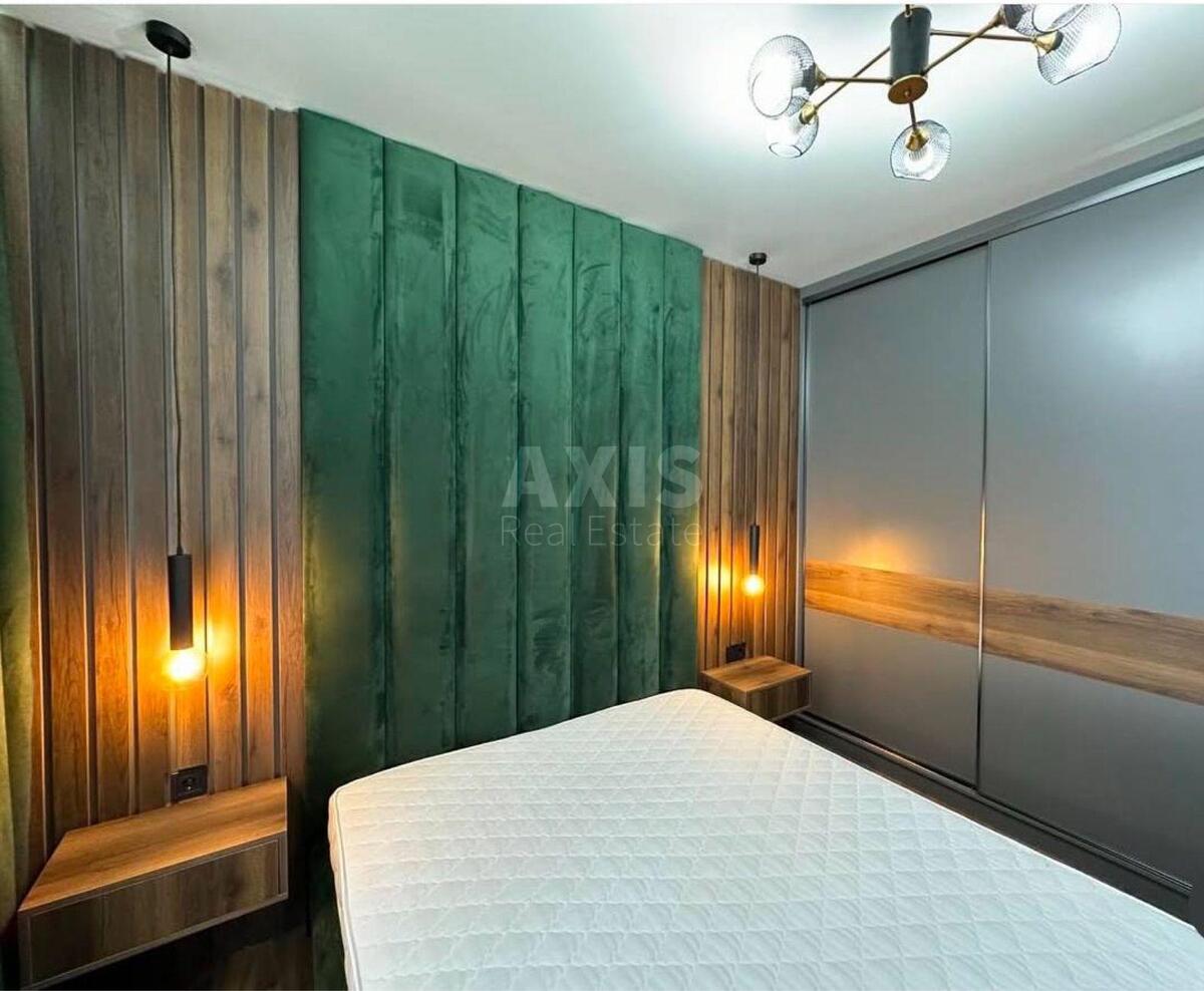 1k apartment vul. Sverstjuka Jevgena 41