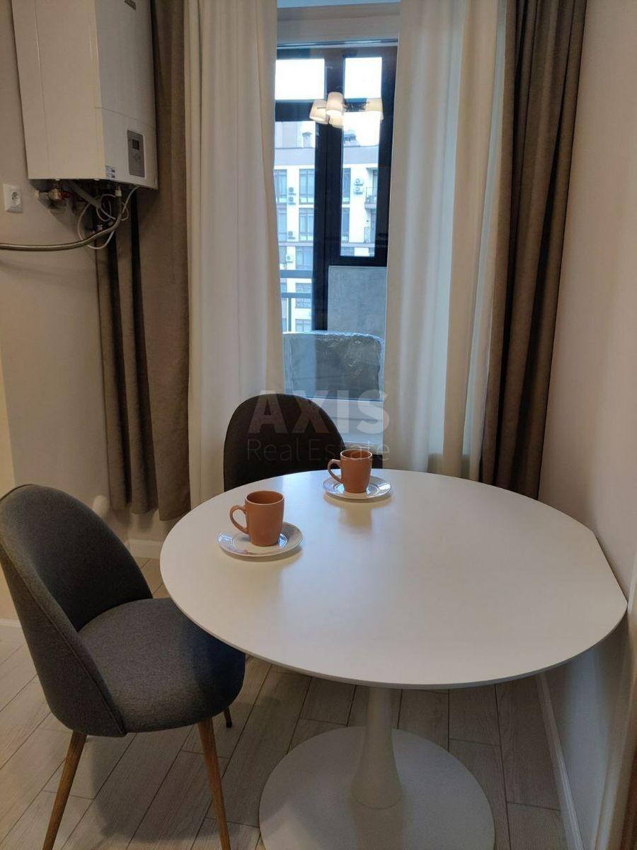 1k apartment vul. Glybochyc'ka 13570810