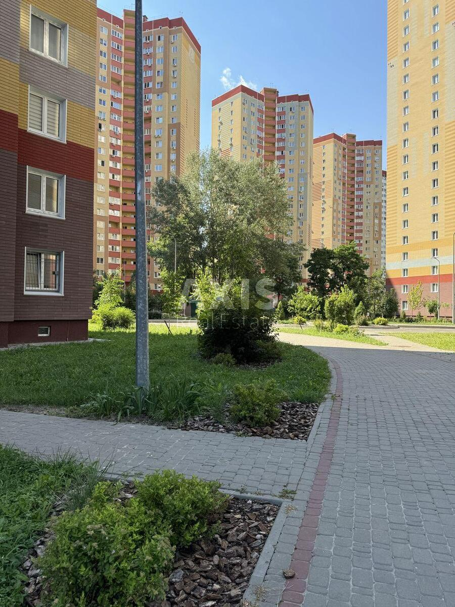 2k apartment vul. Ljatoshyns'kogo 14А