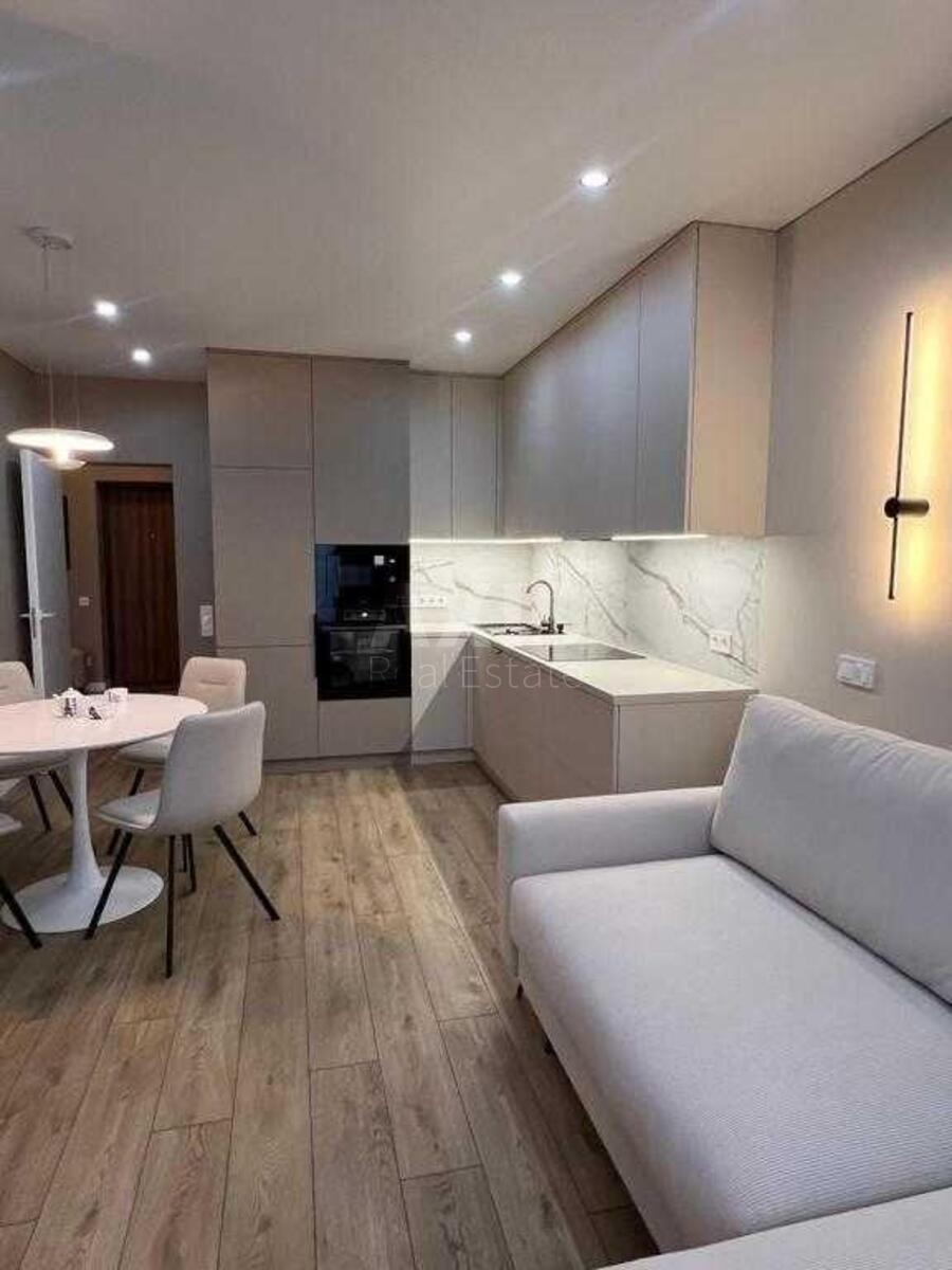2k apartment vul. Zabolotnogo Akademika 1А1