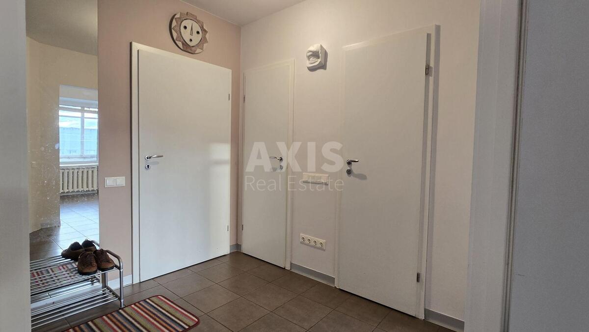 2к квартира ул. Ахматовой Анны 356106712