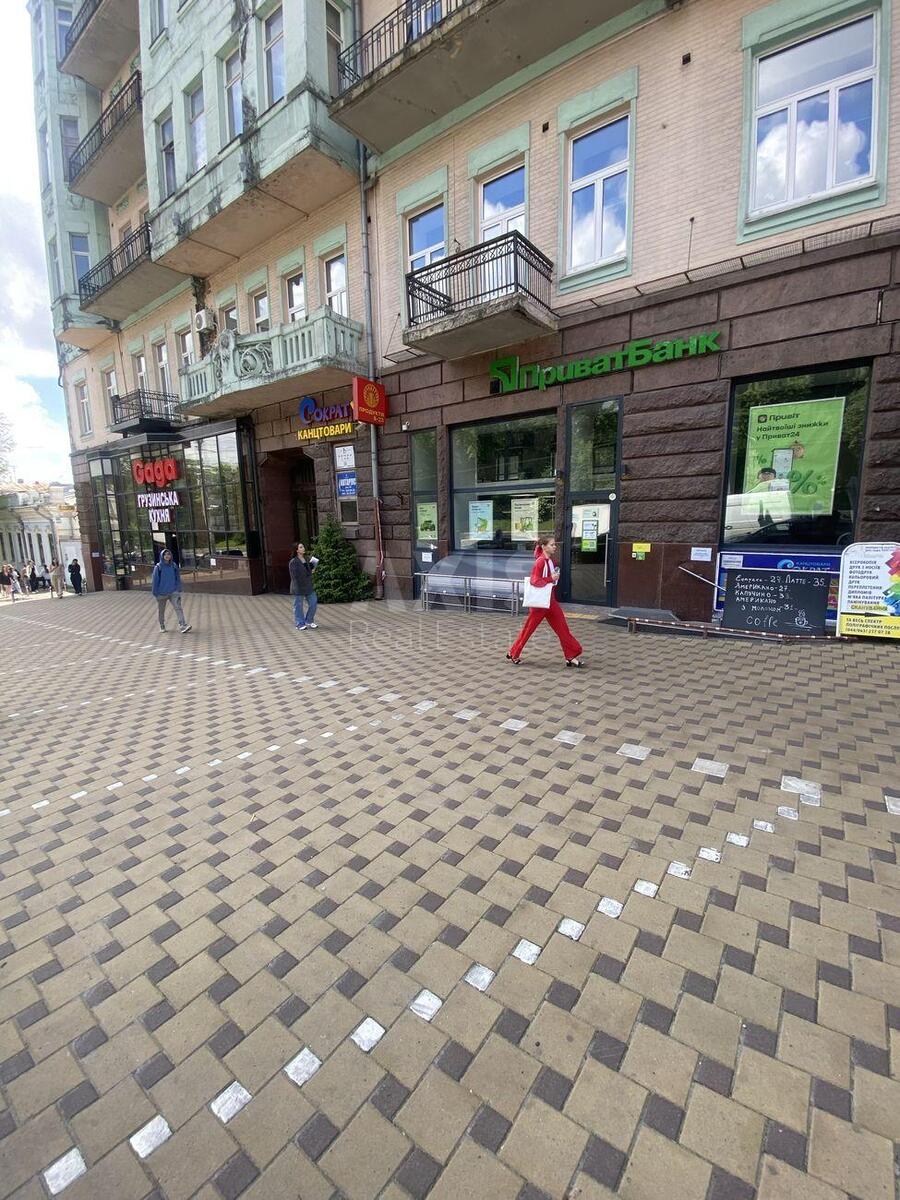 Trade object vul. Skoropads'kogo Pavla 11/61, 201m2581763