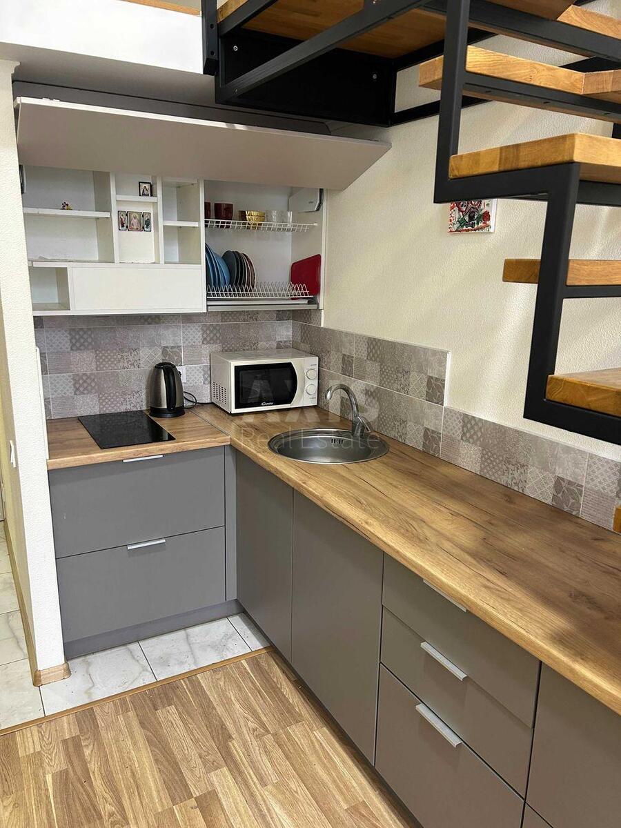 1k apartment pr-t Komarova Kosmonavta 13