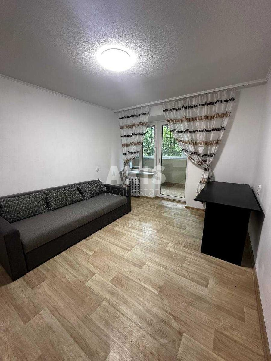 2k apartment vul. Jangelja Akademika 42