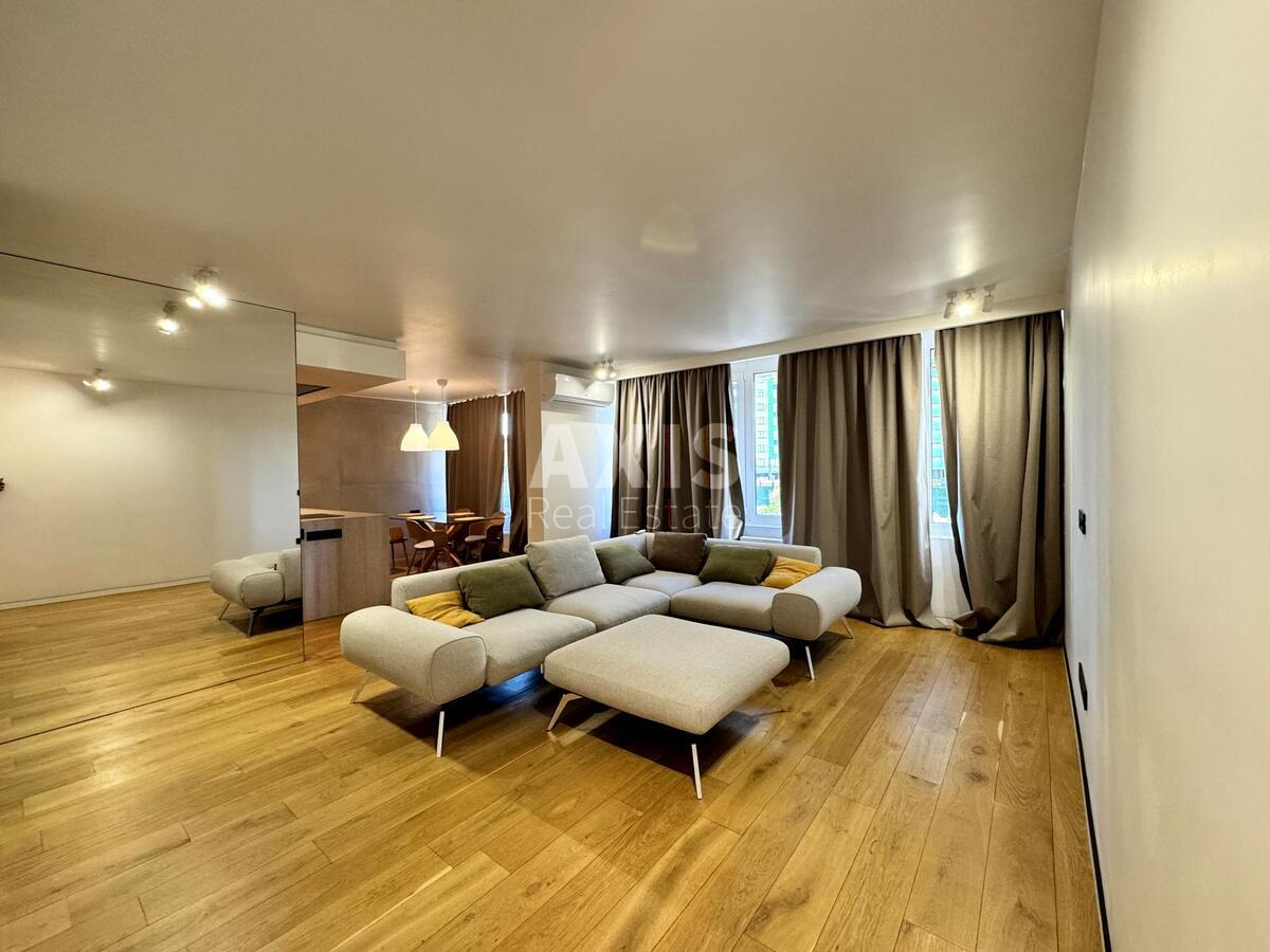 3к квартира ул. Михаила Максимовича 32618071