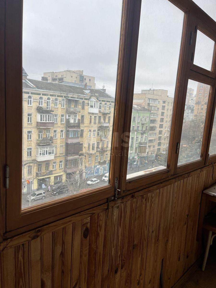 2k apartment vul. Sichovyh Stril'civ 443