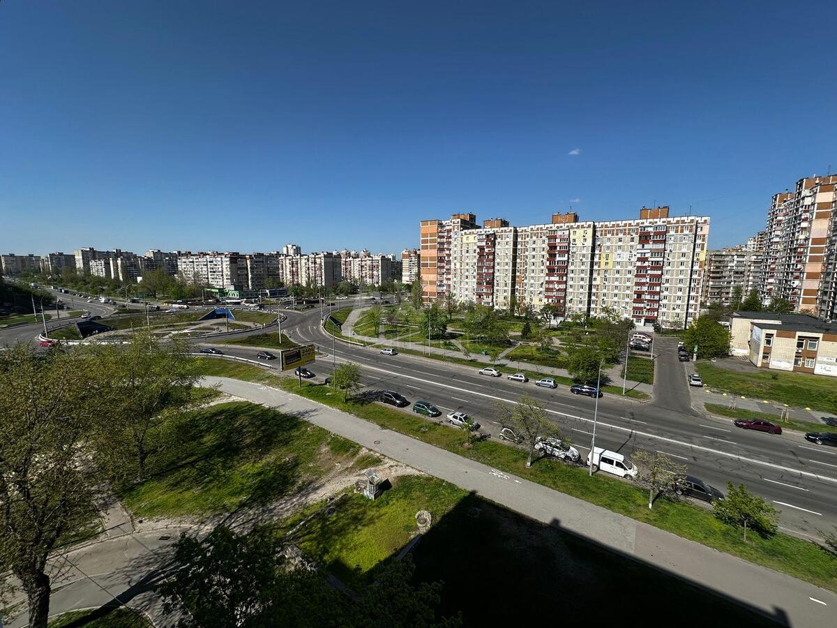2k apartment vul. Saburova Oleksandra 510