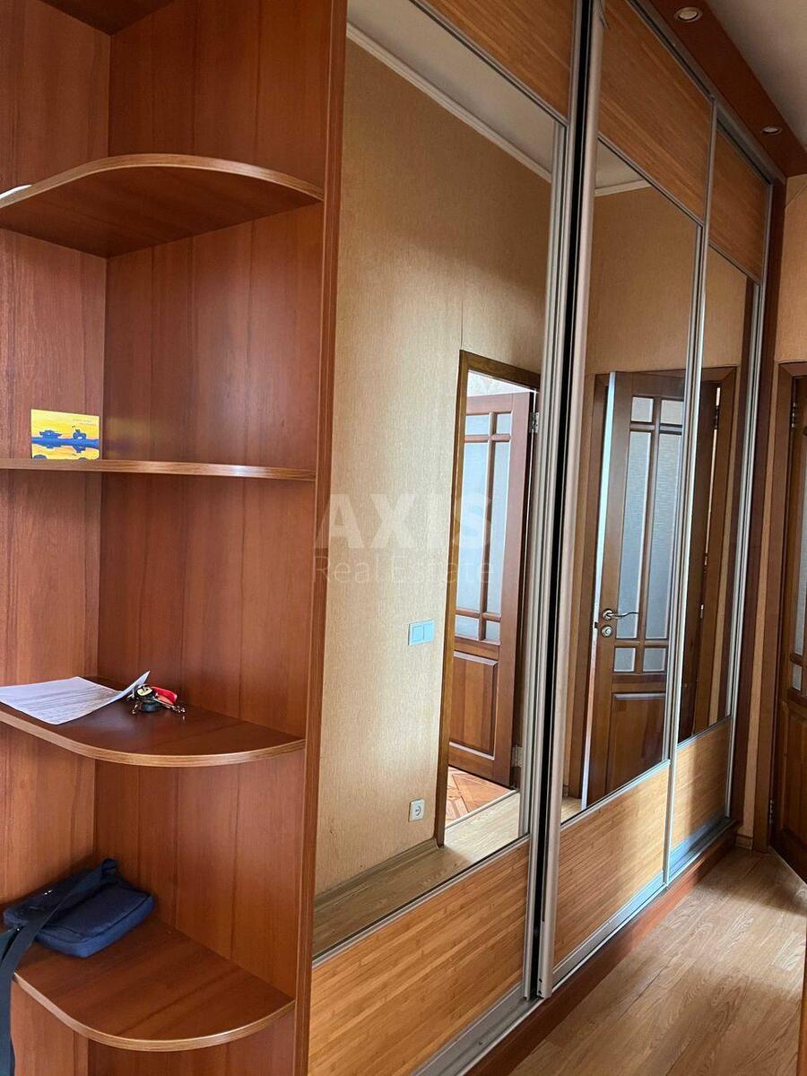 2к квартира пр-т Голосеевский 106/29