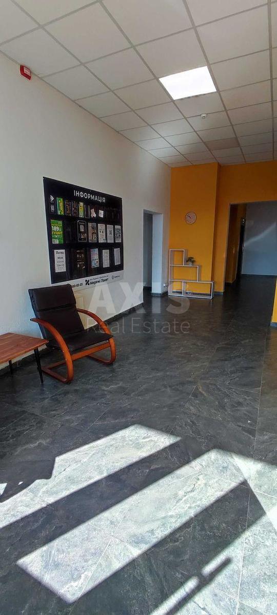 1k apartment uzv. Lysogirs'kyj 204