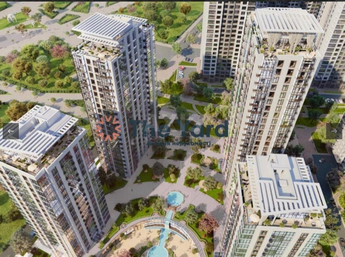 Office vul. Dragomyrova Myhajla 1/20, 98m24