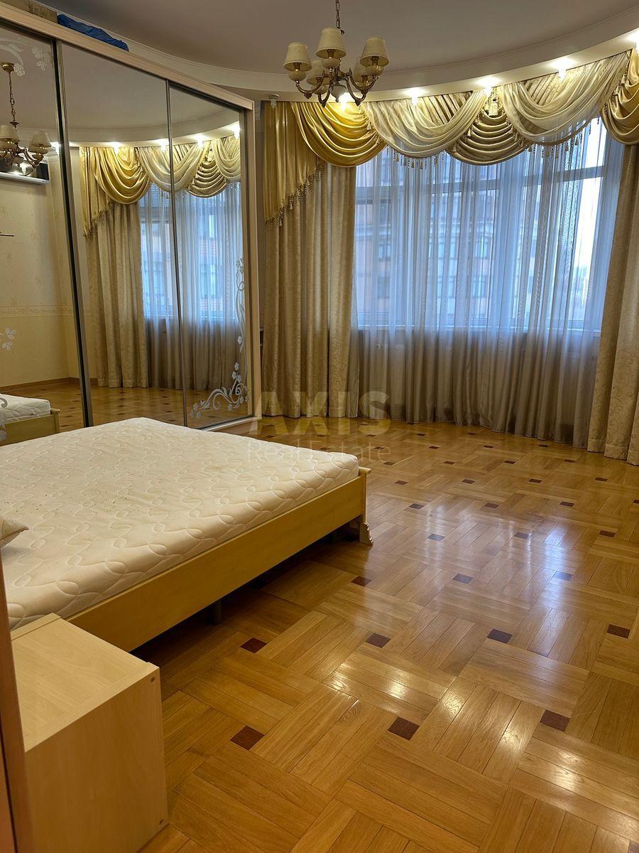 3k apartment vul. Staronavodnyc'ka 6Б2