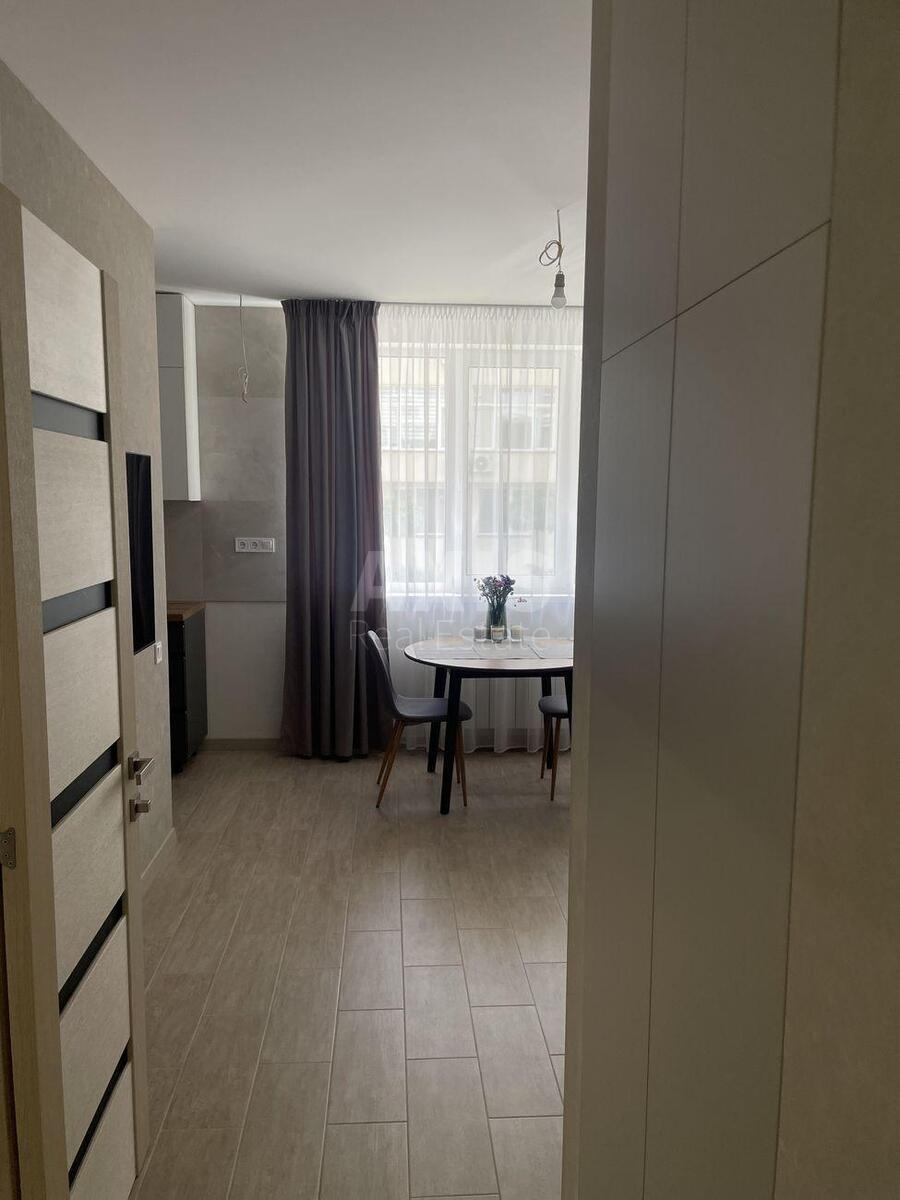 1к квартира ул. Практичная 11