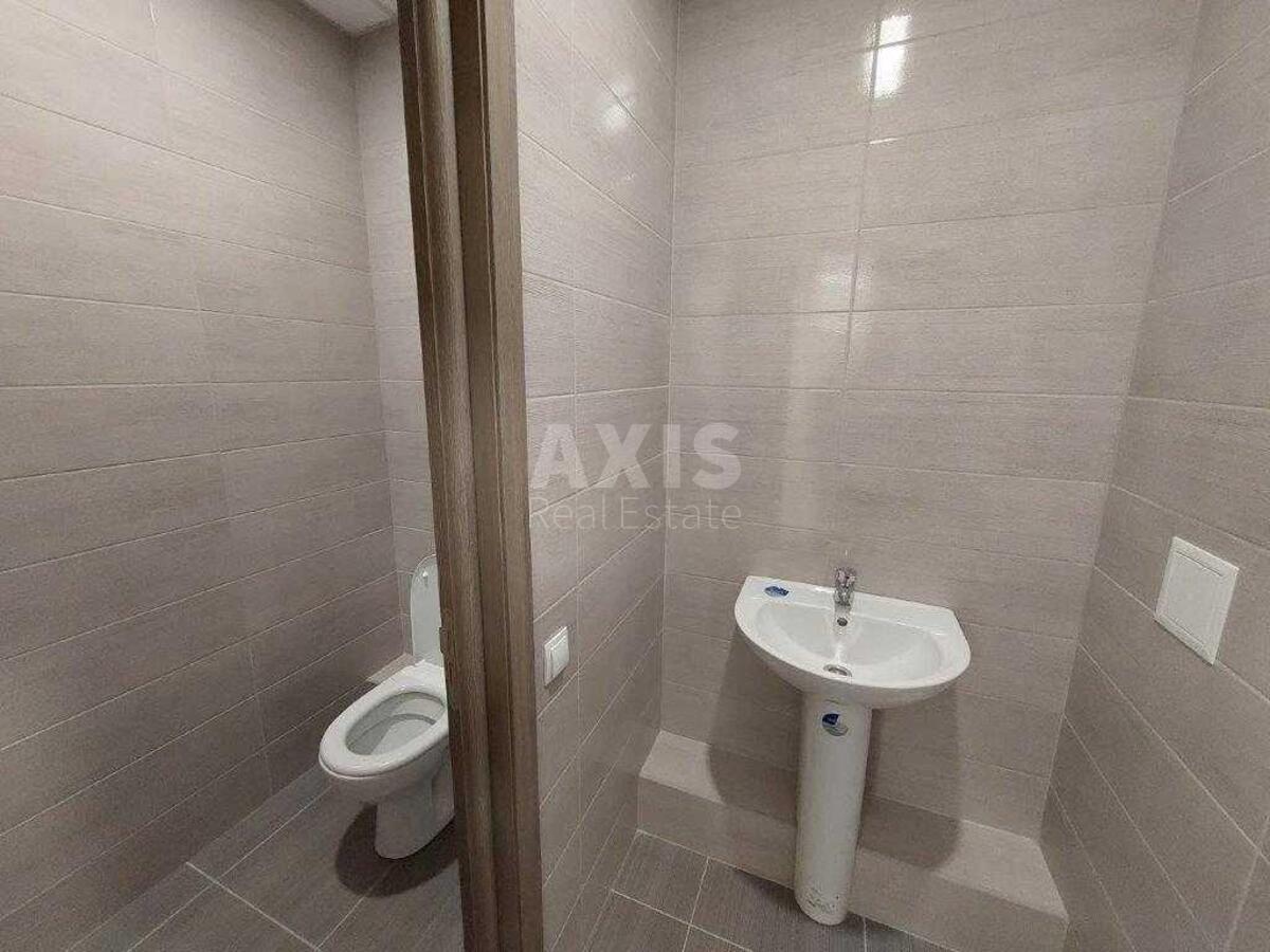 Office vul. Glybochyc'ka 17, 50m25