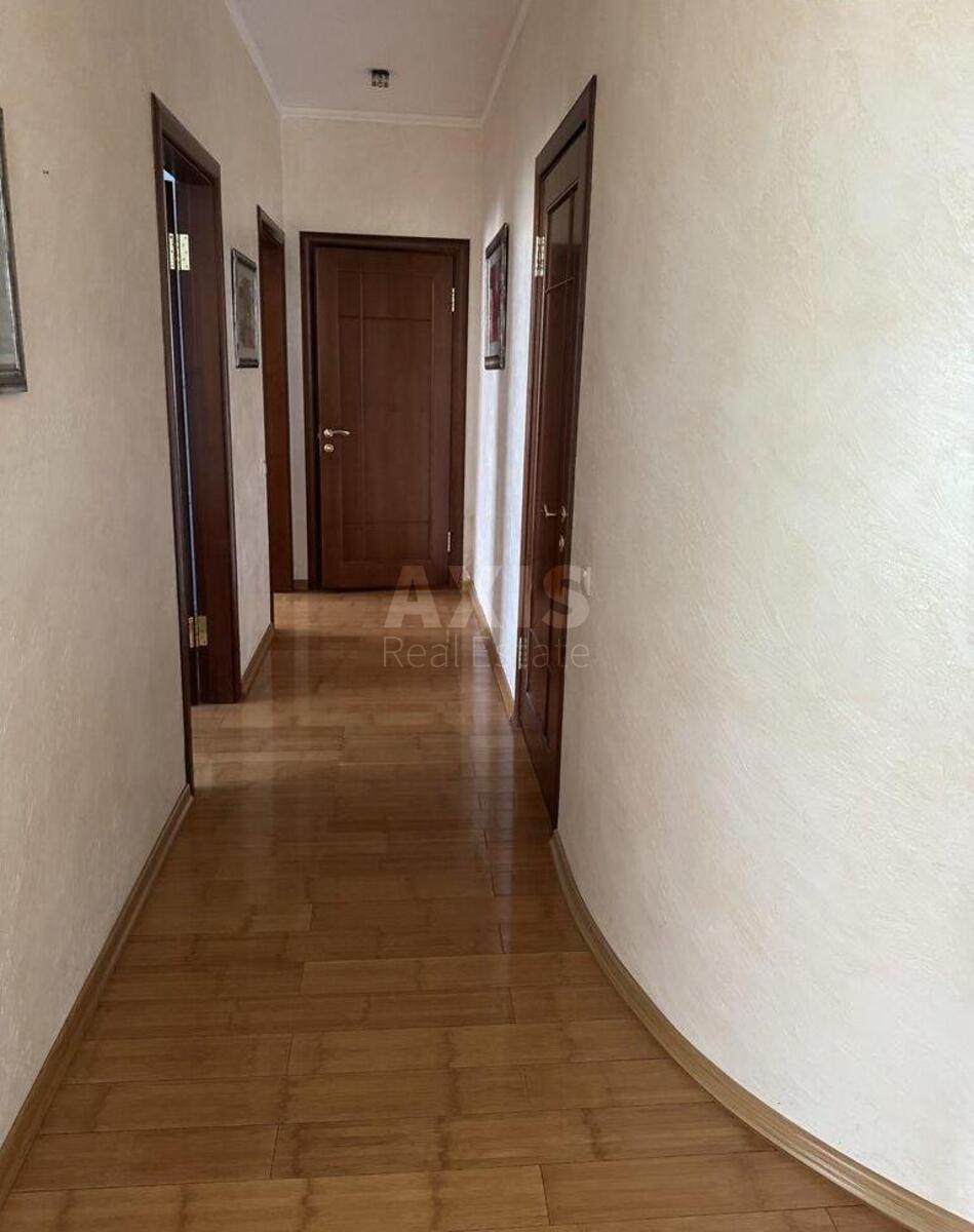 3k apartment vul. Barbjusa Anri 167