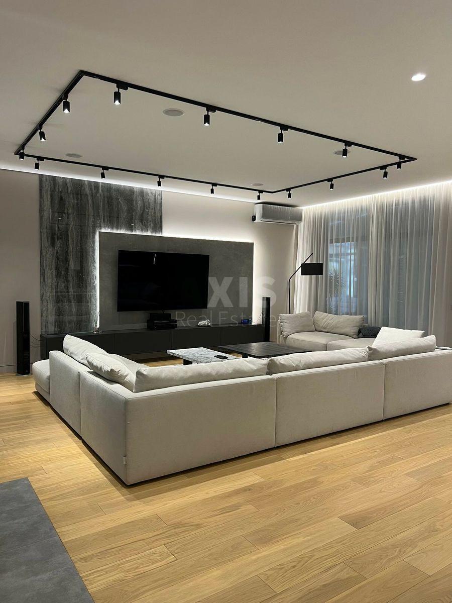 House vul. Linija 8-a, 432m2, Kyiv city0