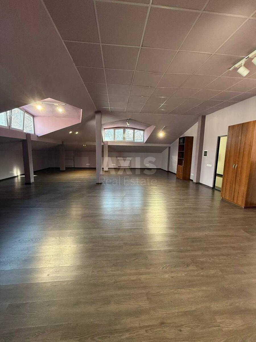 Office vul. Glybochyc'ka 40, 142m20