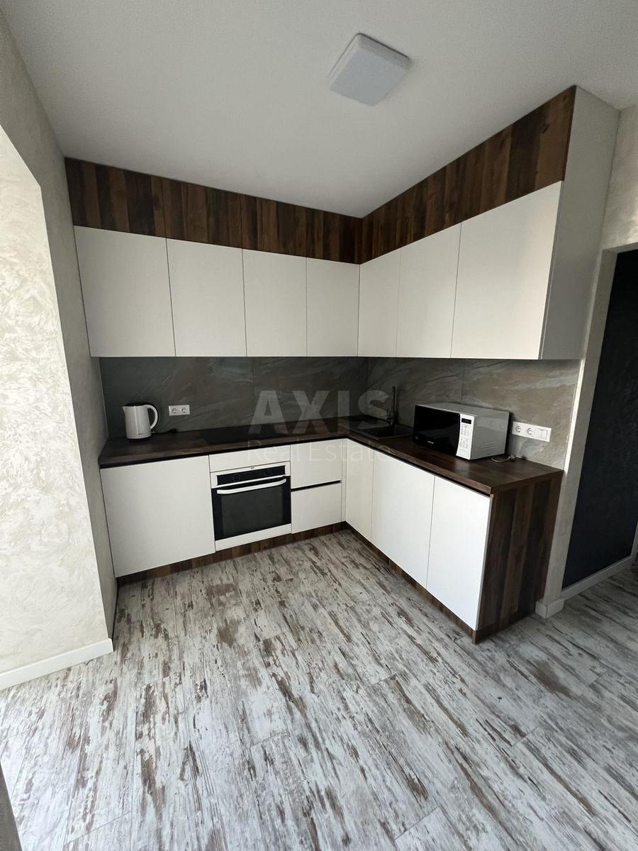 3k apartment nab. Dniprovs'ka 15К