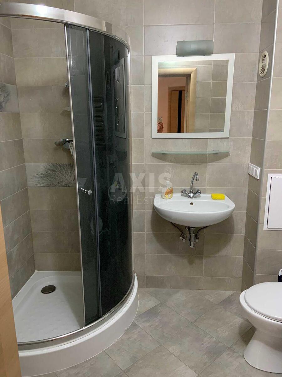 1k apartment vul. Urlivs'ka 23Б570303