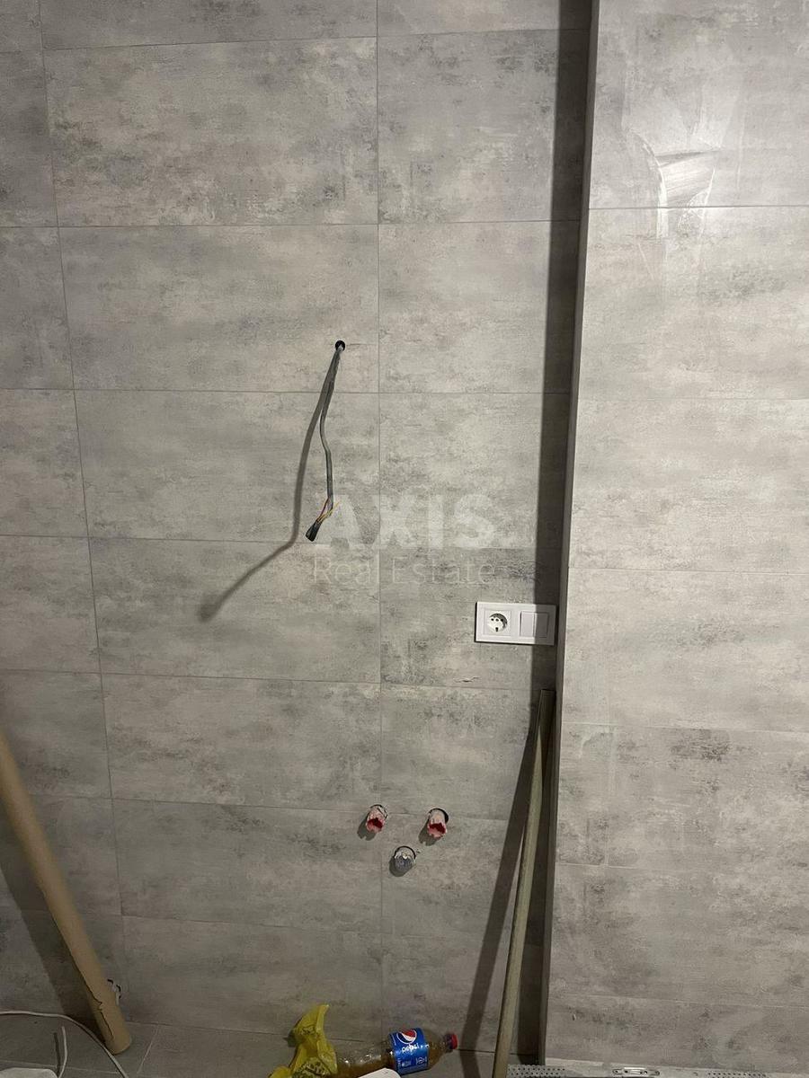 1k apartment vul. Lebedjeva Akademika 14