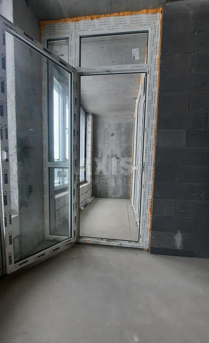 1k apartment vul. Pivnichno-Syrec'ka 13