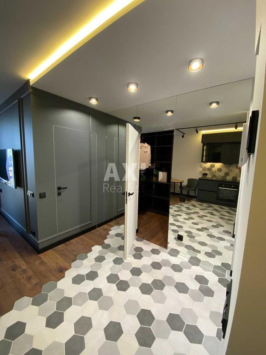1k apartment nab. Dniprovs'ka 18464583