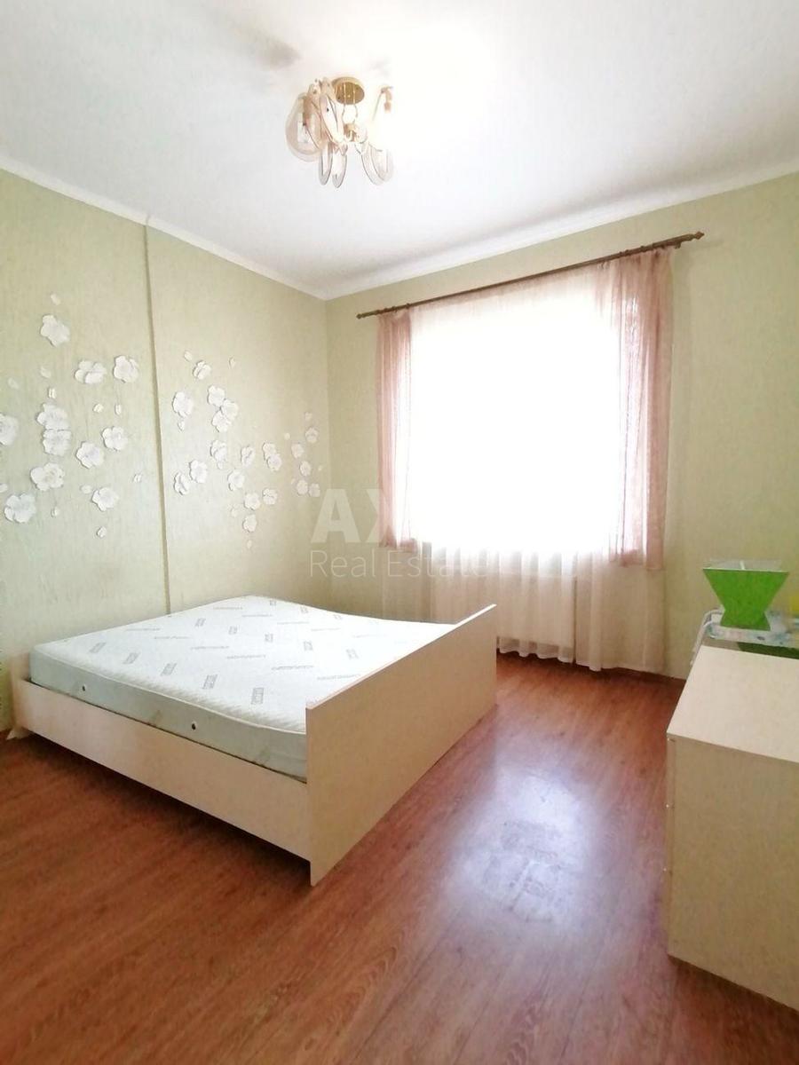 3k apartment vul. Raduns'ka 8/130
