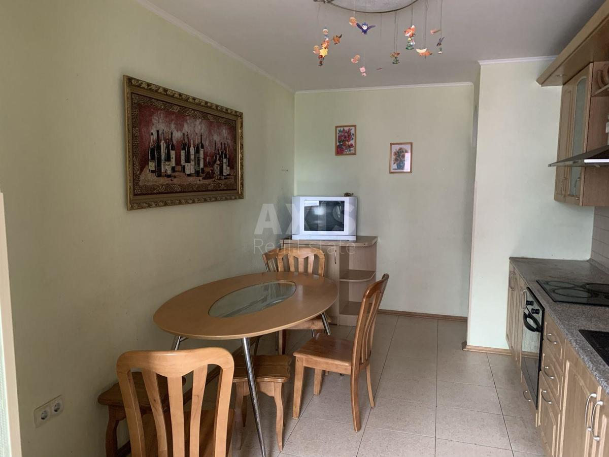 3k apartment pr-t Majakovs'kogo Volodymyra 97/150