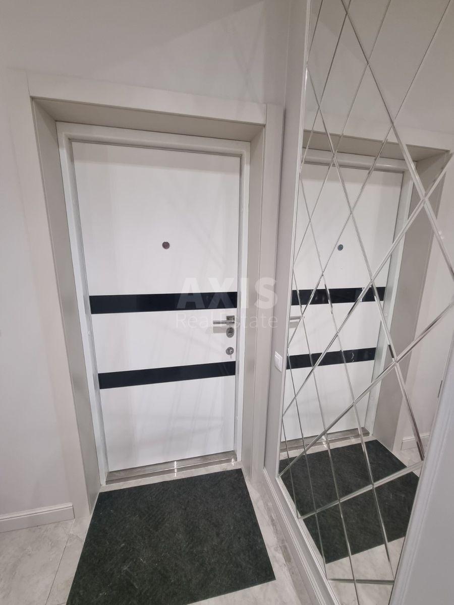 3k apartment vul. Kyrylo-Mefodii'vs'ka 25805716